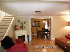 109 Reger Ave - Photo 2