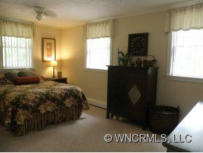 109 Reger Ave - Photo 10