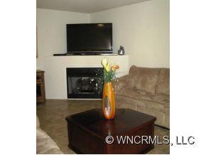 74 Birkshire Way - Photo 3