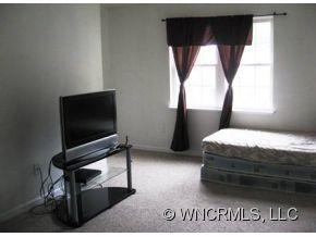 74 Birkshire Way - Photo 9