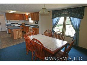 332 Howell Road - Photo 5