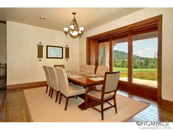586 Walnut Valley Parkway - Photo 4