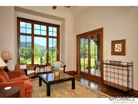 586 Walnut Valley Parkway - Photo 6