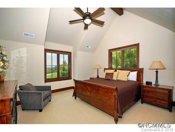 586 Walnut Valley Parkway - Photo 9