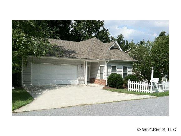48 Carriage Summitt Way