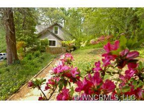 574 Howard Gap Road - Photo 19