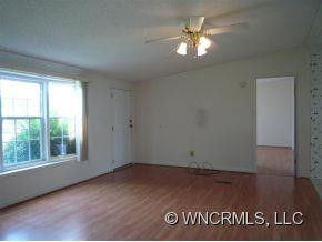 225 White Ashe Circle - Photo 6