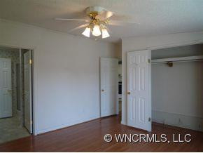 225 White Ashe Circle - Photo 8