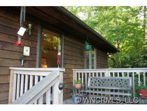 603 Rose Hill - Photo 3