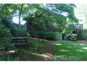 603 Rose Hill - Photo 4