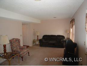 35 Sleepy Hollow Lane - Photo 3