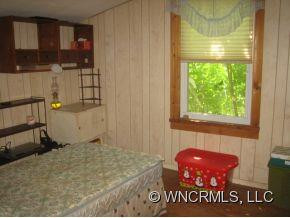 883 Price Town Road - Photo 8