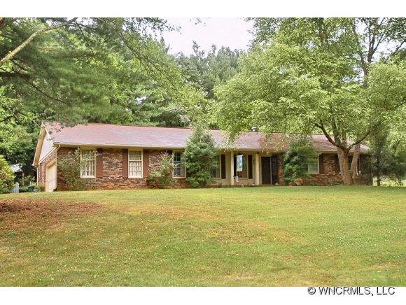 16 Ballantree Drive