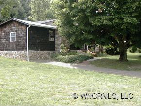 941 Bee Tree Road - Photo 3