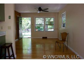 8 Ridge Avenue - Photo 5