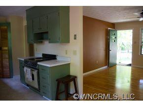 8 Ridge Avenue - Photo 6