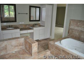 258 Lakewood Drive - Photo 7