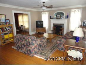 265 MONFREDO STREET - Photo 4