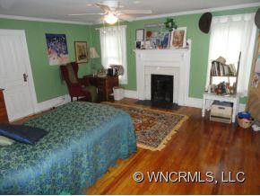 265 MONFREDO STREET - Photo 9