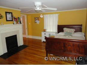 265 MONFREDO STREET - Photo 10