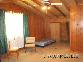 1311 Hamburg Road - Photo 7