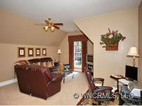 1009 COLUMBINE ROAD - Photo 10