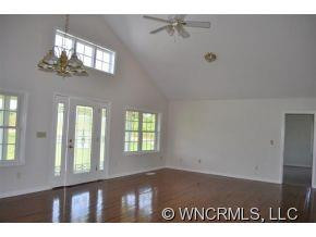324 Horse Path Drive - Photo 8