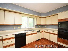 8 William Warren Drive - Photo 4