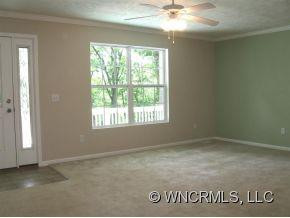 193 Goodview Drive - Photo 4