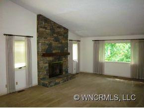 605 Red Oak Drive - Photo 2