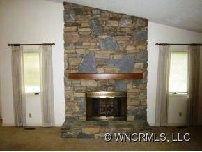 605 Red Oak Drive - Photo 3