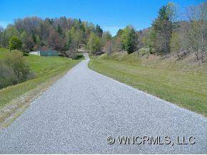 455 Weaver Creek Road - Photo 3