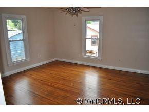 49 North Main Street - Photo 3
