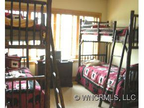 548 Trillium Ridge Road - Photo 7