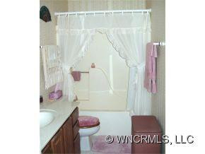 483 N. Woodfield Court - Photo 5