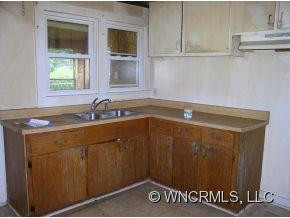 149 Moody Avenue - Photo 6