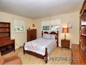 1027 WEST BLUE RIDGE ROAD - Photo 7