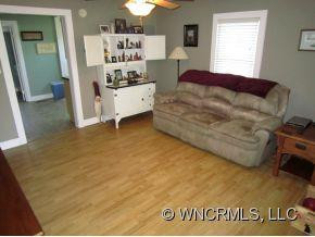 557 North Louisiana Avenue - Photo 2