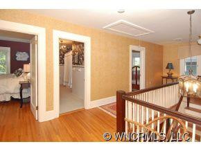 304 Vanderbilt Road - Photo 11