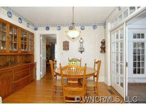 304 Vanderbilt Road - Photo 7