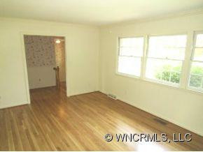  - Photo 3