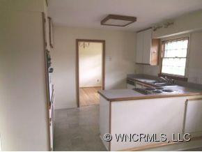  - Photo 5