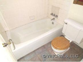  - Photo 8
