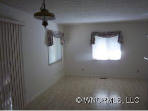 504 Red Oak Drive - Photo 5