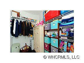2000 Olde Eastwood Village #105  C - Photo 18