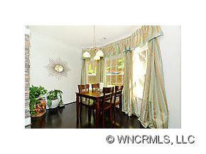 2000 Olde Eastwood Village #105  C - Photo 8