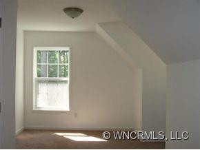 175 Goodview Drive - Photo 7
