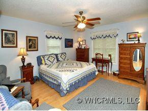 1 SUNSET FOREST DRIVE - Photo 7