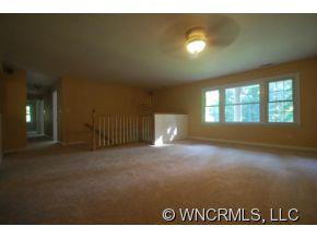 295 Evergreen Street - Photo 11