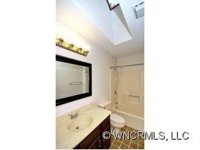 4 WHITE ROCK COURT - Photo 9